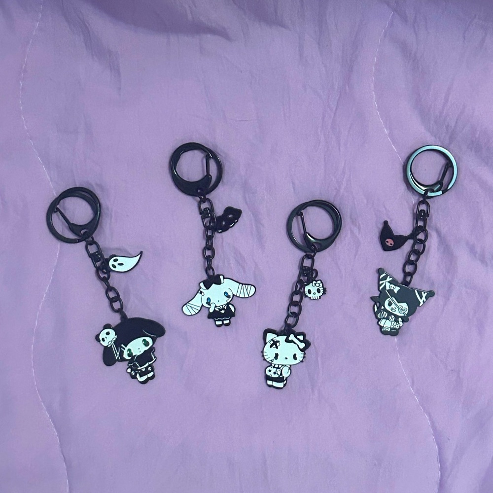 Sanrio Keychain Set